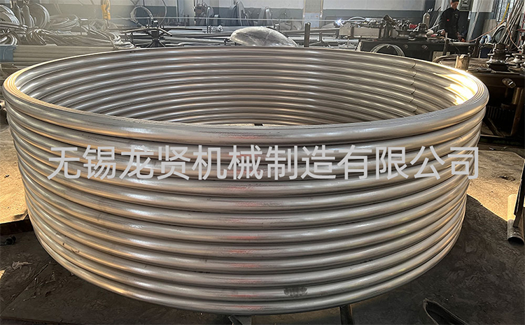 封頭半圓管操作維護(hù)的便捷性是在哪里表現(xiàn)出來(lái)的？